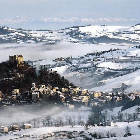 Casavacanzedezza Montecalvo Versiggia ภายนอก รูปภาพ