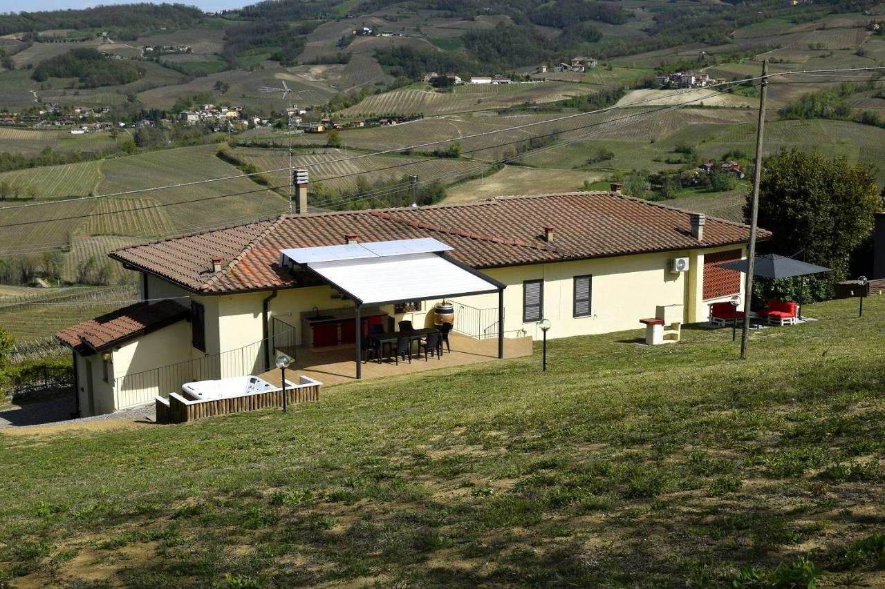 Casavacanzedezza Montecalvo Versiggia ภายนอก รูปภาพ