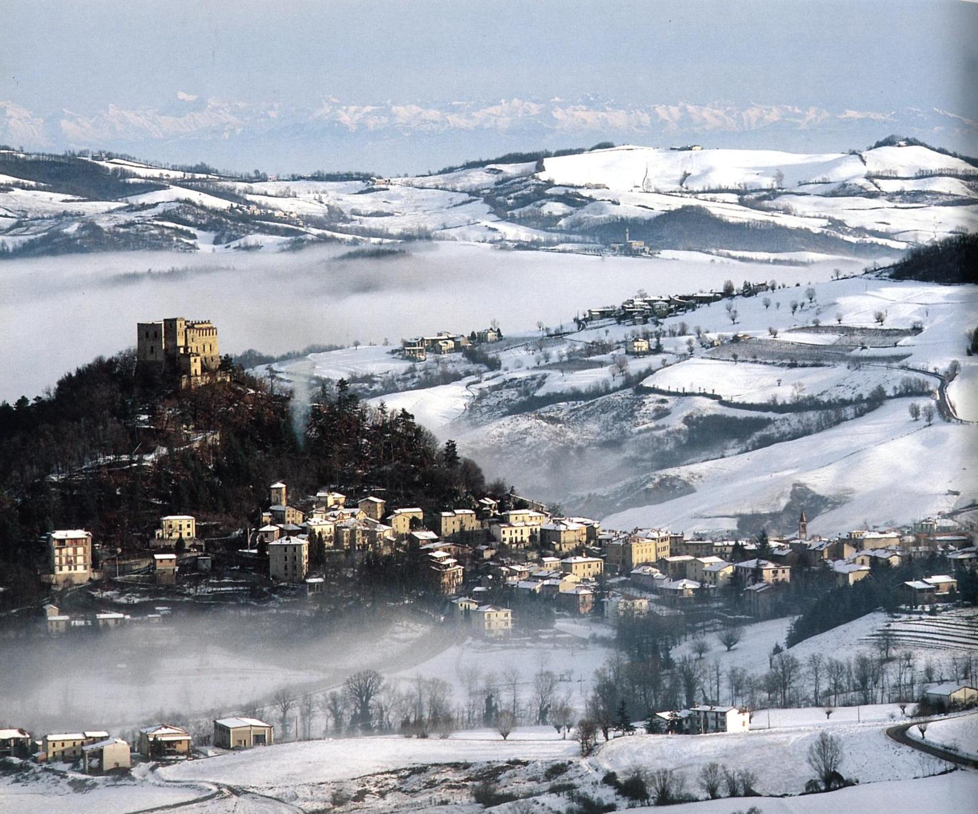 Casavacanzedezza Montecalvo Versiggia ภายนอก รูปภาพ