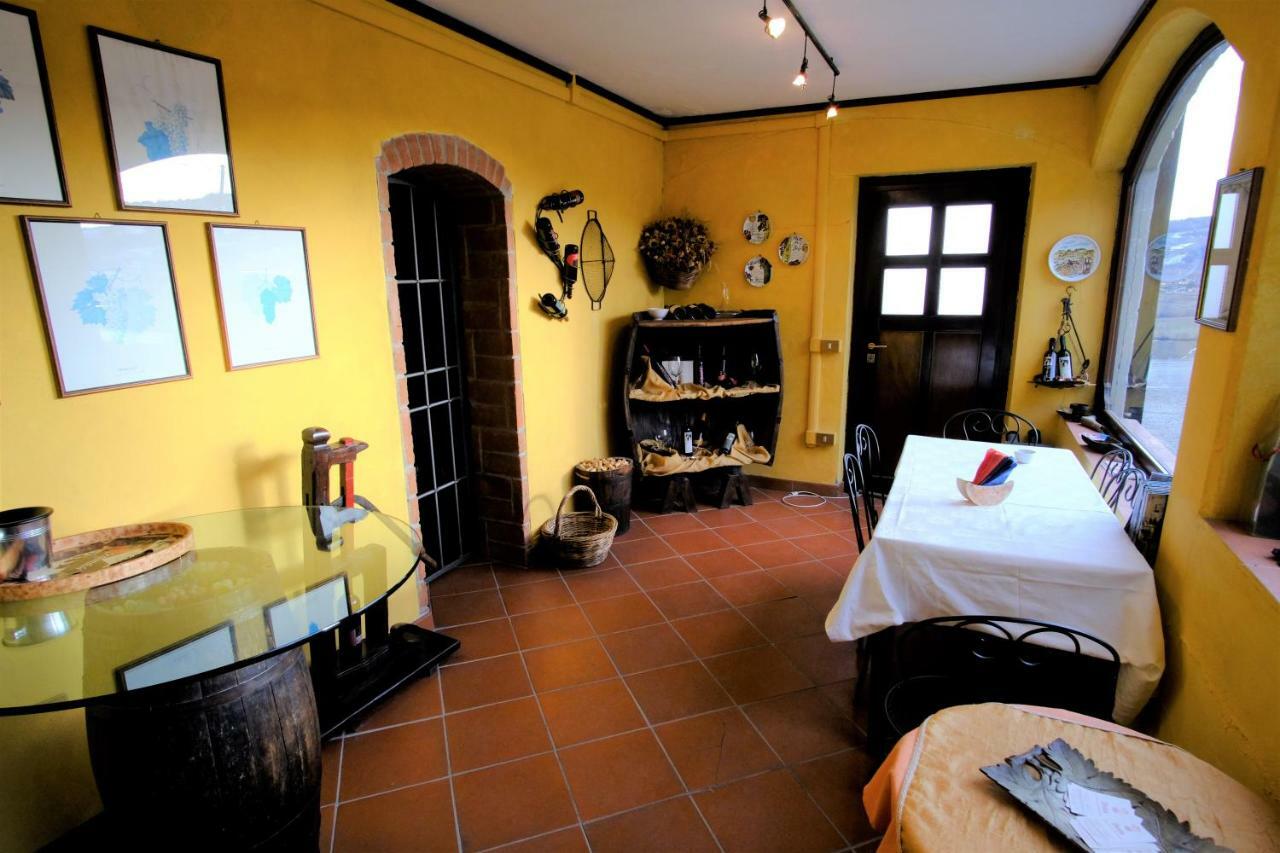 Casavacanzedezza Montecalvo Versiggia ภายนอก รูปภาพ