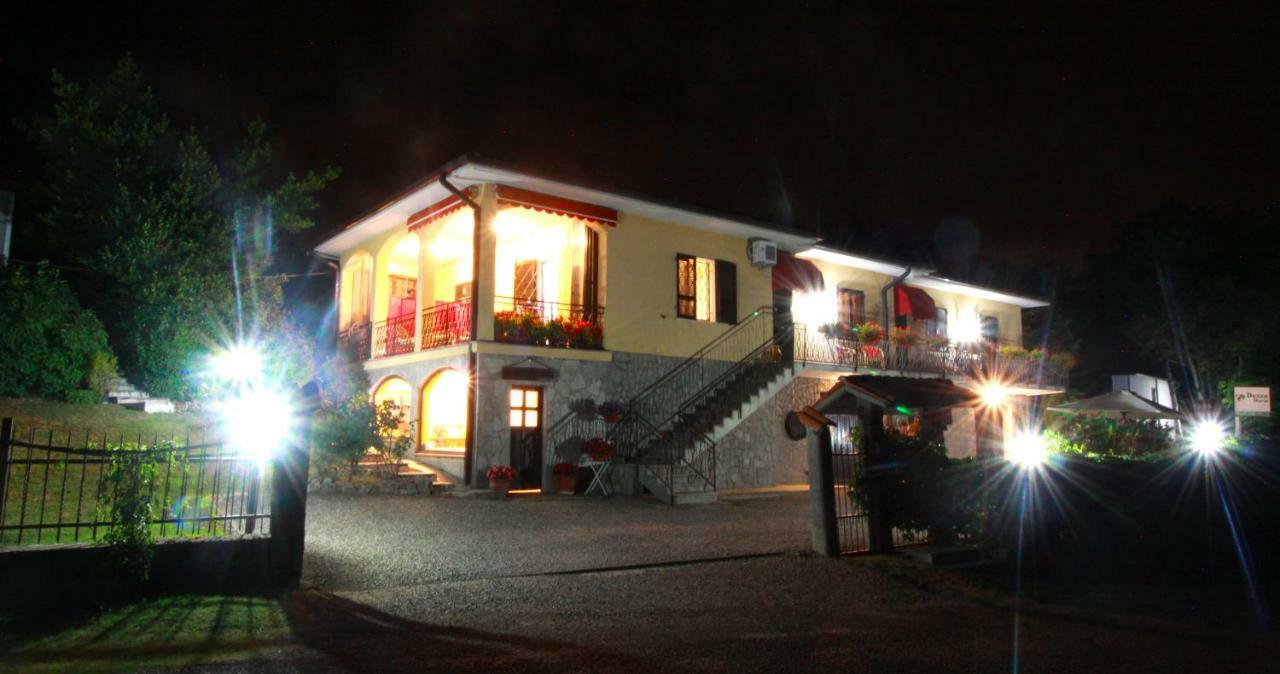 Casavacanzedezza Montecalvo Versiggia ภายนอก รูปภาพ