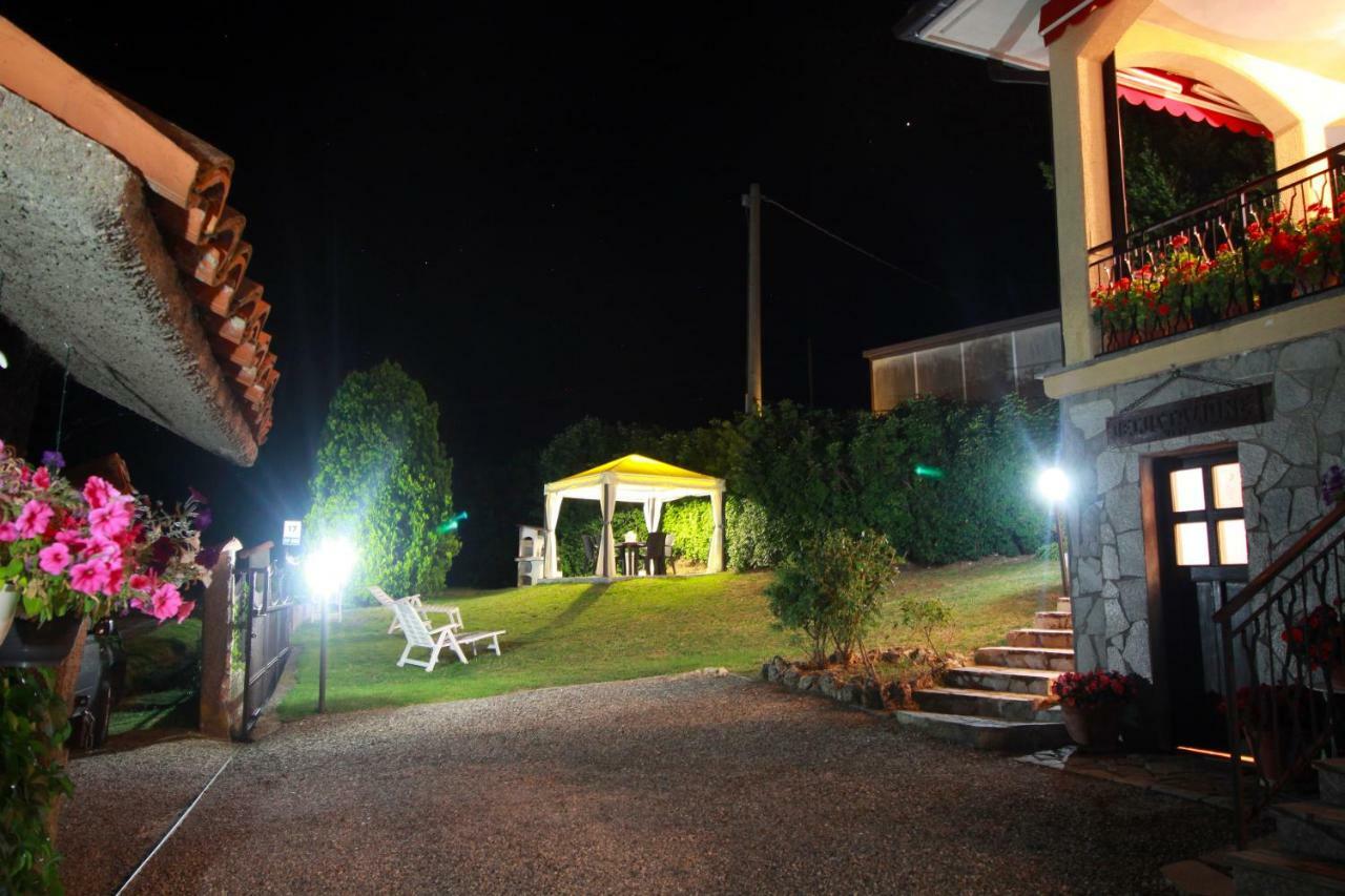 Casavacanzedezza Montecalvo Versiggia ภายนอก รูปภาพ